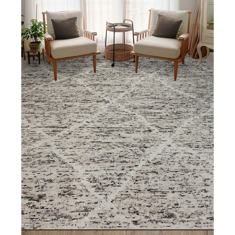 Wool Geometric Area Rug in Beige/Brown/Natural, Rectangle 6' x 9'