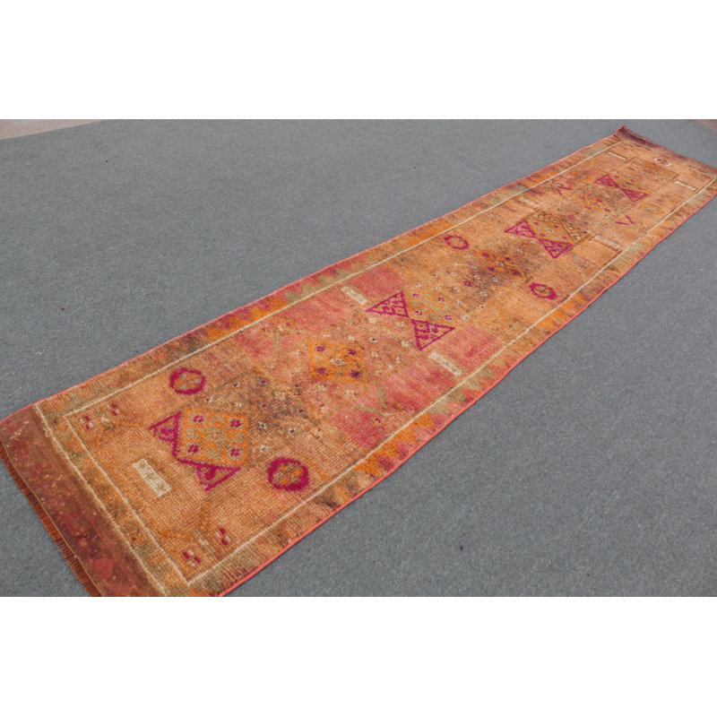 Tapis turc tissé à la main en orange vif parfait pour ajouter un décor anatolien unique à la maison