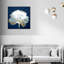«Luxe Flower Indigo» par Oliver Gal, impression sur toile-66931918-66931919