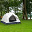 Tente de camping beige à installation rapide convenant à 3 ou 4 personnes