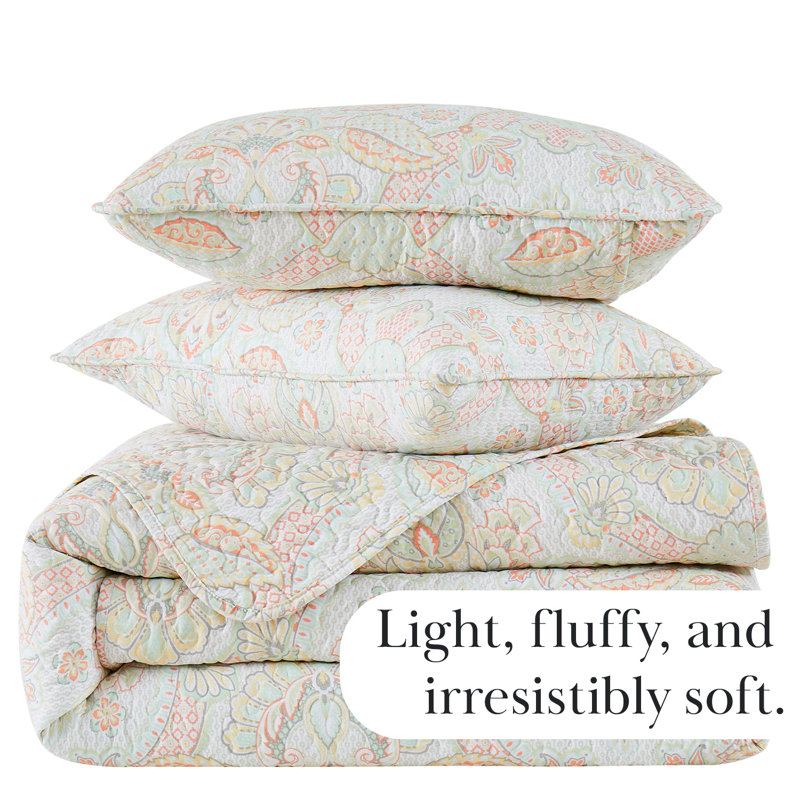 Enchantment Microfiber Quilt Set, Twin/Twin XL Quilt + 1 Standard Sham, Coral