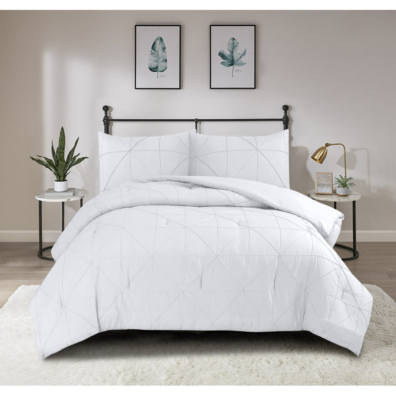 Hartford Pintuck Microfiber Comforter Set, King Comforter + 2 Pillow Shams, White