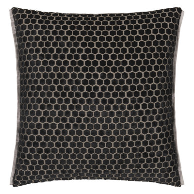 Jabot Velvet Decorative Pillow