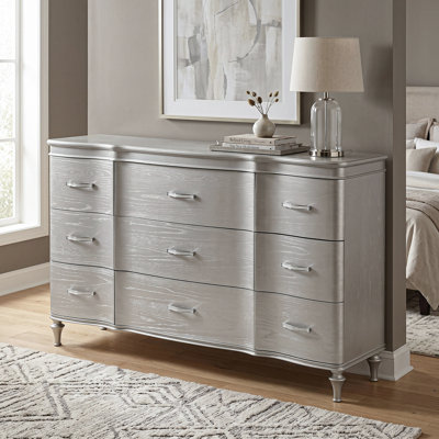 Seabliss 9 - Drawer Dresser