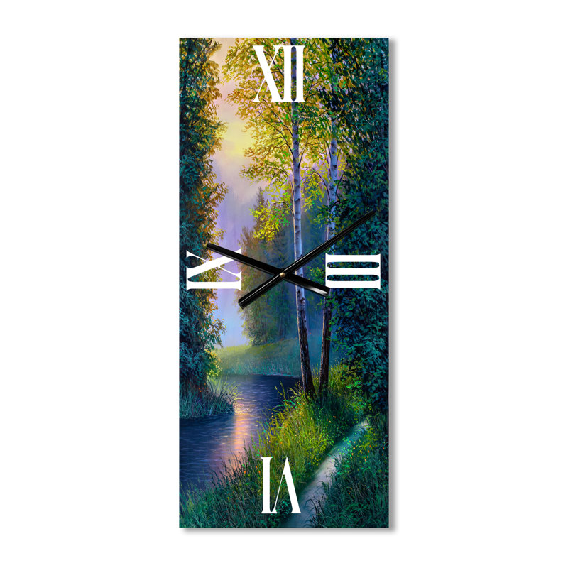 Horloge murale matinale à travers la forêt de bouleaux, Grand