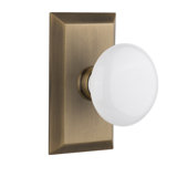 Studio Plate with White Porcelain Door Knob