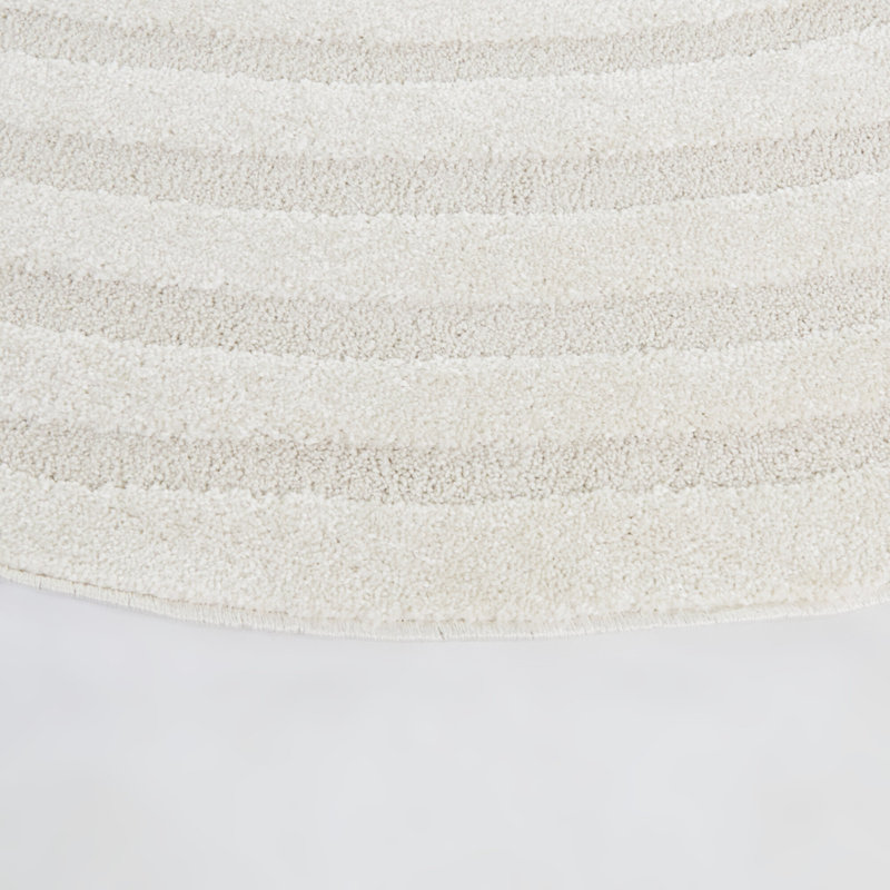 Barnfield Cream Oval High-Low Area Rug, Oval 5'3" x 6'11"