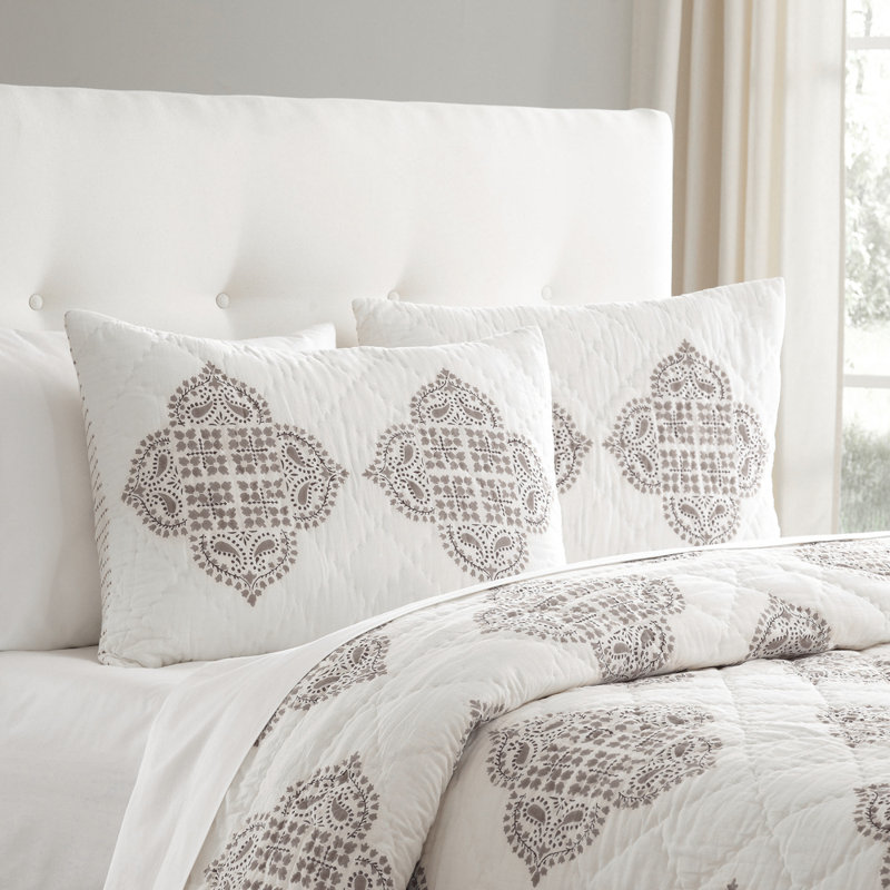 Gaia Quilt, Twin Quilt + 1 Standard Sham