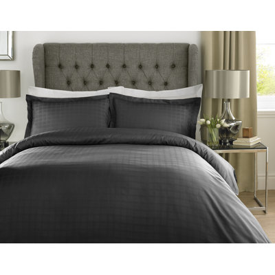 Honey-Mae Satin Solid Colour Duvet Cover with Pillowcases