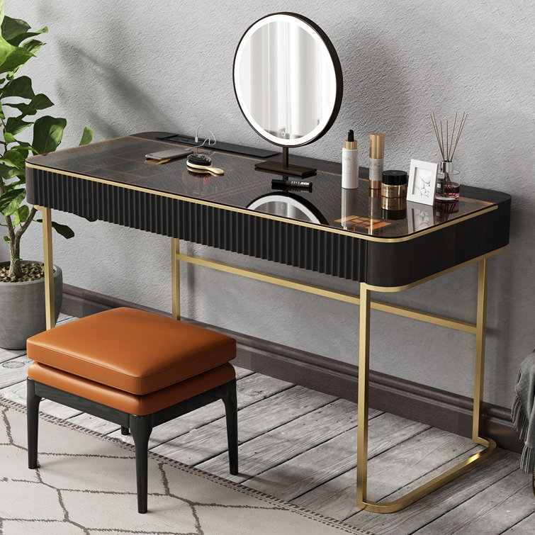 Mavyn Vanity