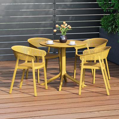 Ensemble repas extérieur pour 4 personnes