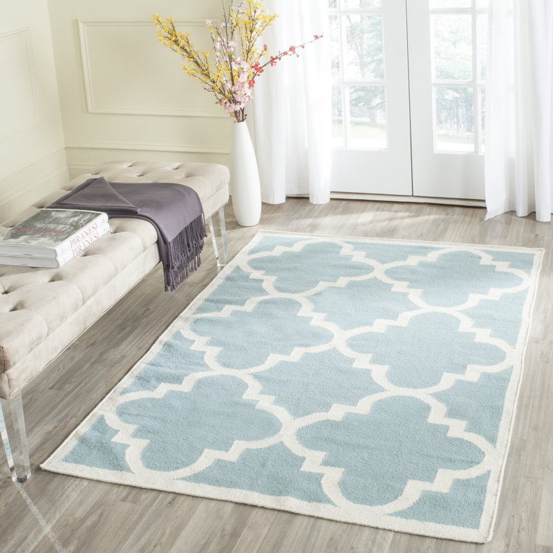 Tapis géométrique en laine / coton tissé à la main Rodgers - bleu / ivoire, Rectangle 6 pi x 9 pi