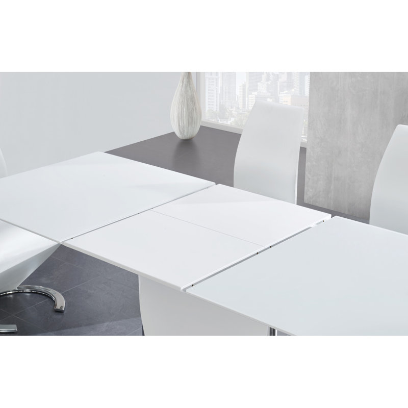 AUDI DINING TABLE