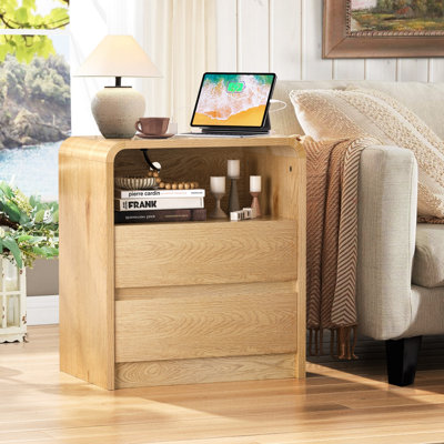 Table de chevet moderne avec station de charge et 2 tiroirs, table de chevet haute en bois de 25 pouces avec ports USB, table de bout de style Mid-Century pour la chambre à coucher, Nature Smooth