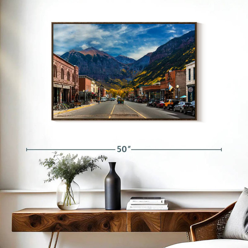 Petite ville de Telluride, 37 po x 25 po, Cadre flottant noyer