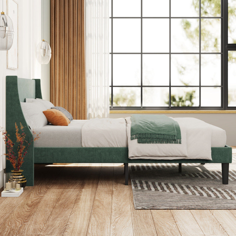 Bed, Double (4'6), Green