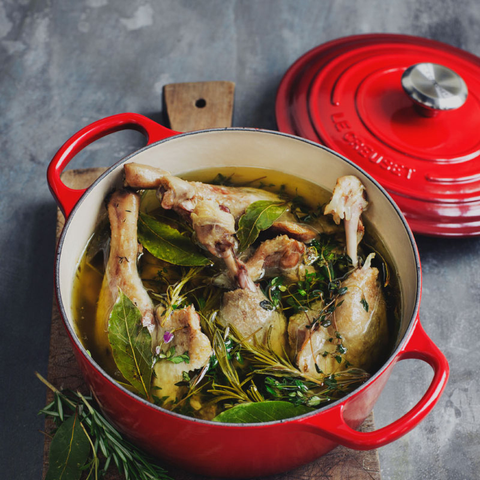 Le Creuset Signature Enameled Cast Iron Round Dutch Oven with Lid, 6.75 quarts, Cerise