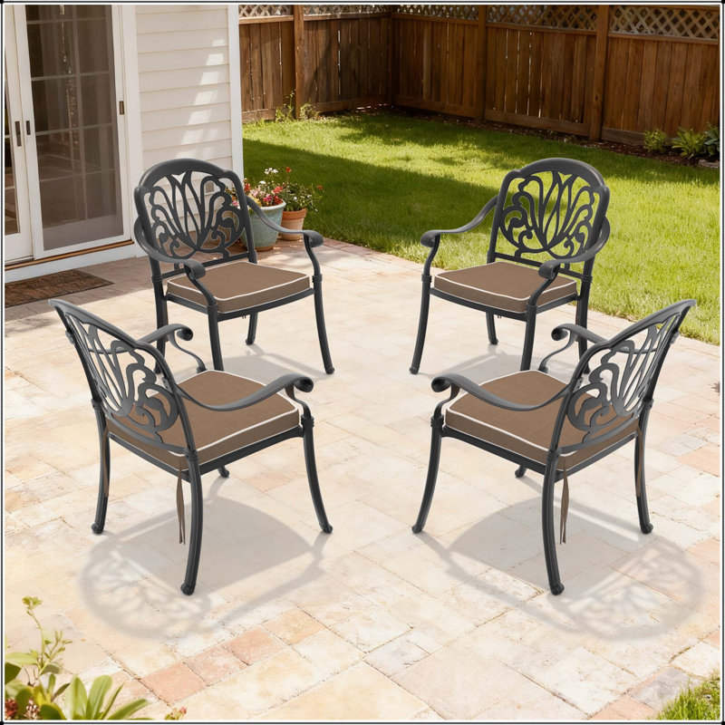 Chaise de patio en fonte d'aluminium avec coussins bruns (ensemble de 4), 4