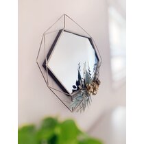Source Customized design decorative diamond shape mirror wall on m