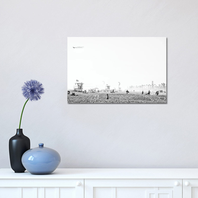 Black California Series - Huntington Beach - Wrapped Canvas Print, 30.48 cm H x 45.72 cm W