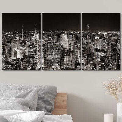 Aerial View of New York City Skyline Panorama Architecture & Maps Cityscape Photography Modern