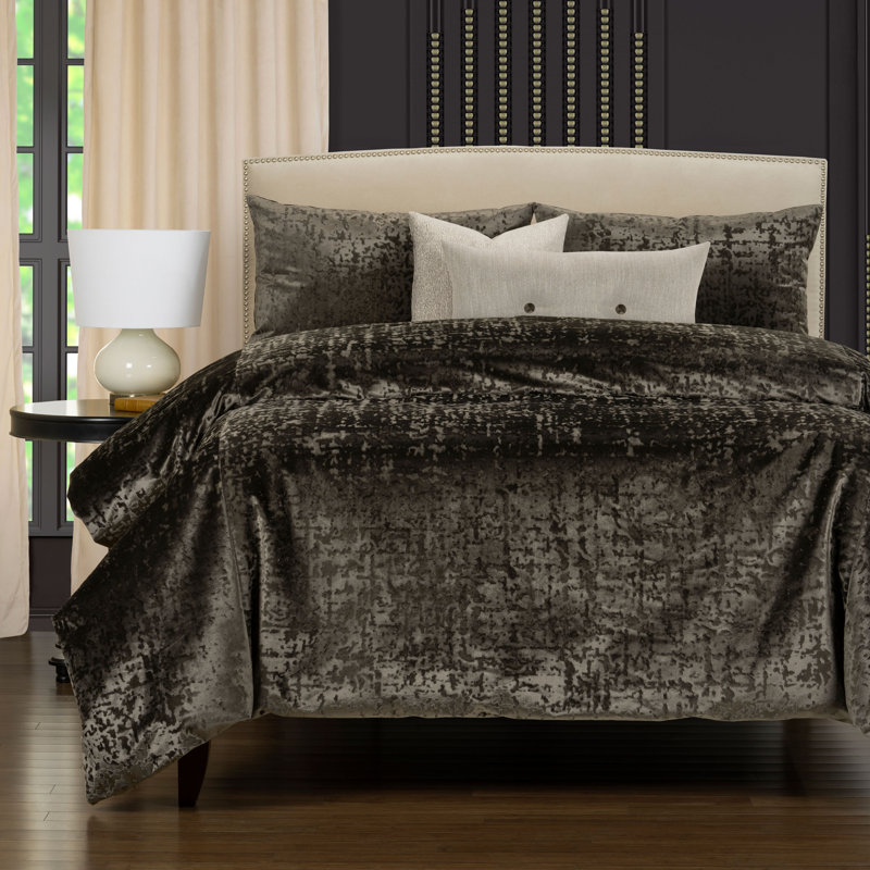 High Society Velvet Duvet Set, Cal King Duvet Cover &Insert +2 Shams + 2 Pillows, Brunette