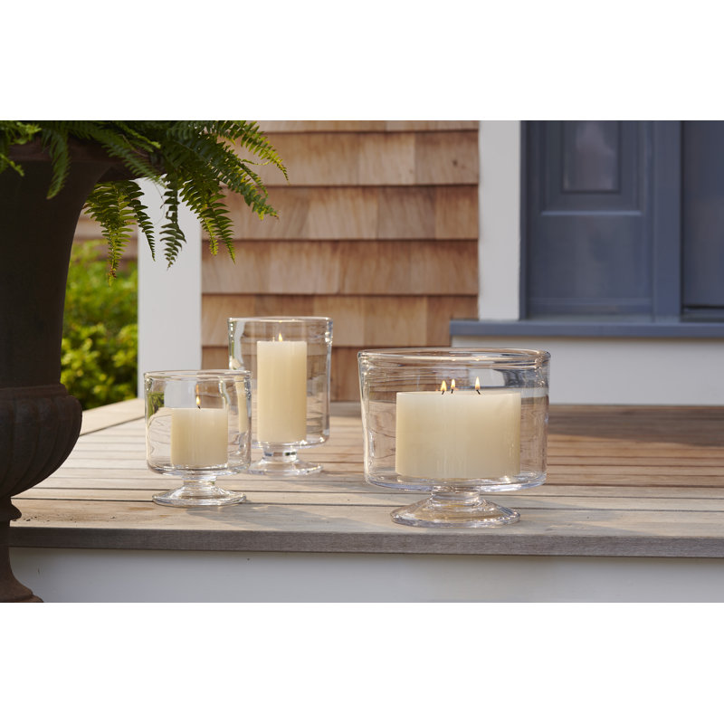 Nantucket Hurricane, Medium