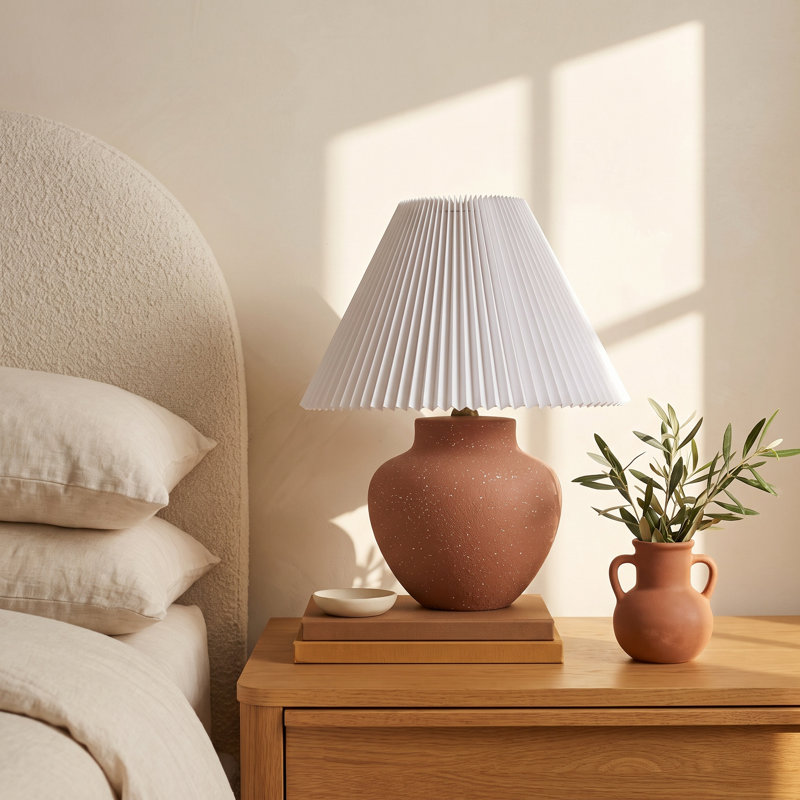 Attikus Table Lamp