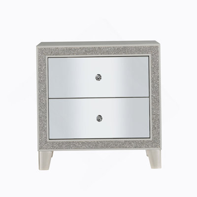 Table de chevet glamour avec façade en miroir et deux tiroirs pour un espace de sommeil luxueux et organisé