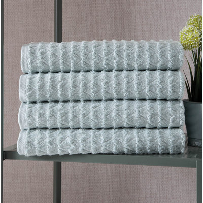 Spotts Midweight Jacquard Bath Towel