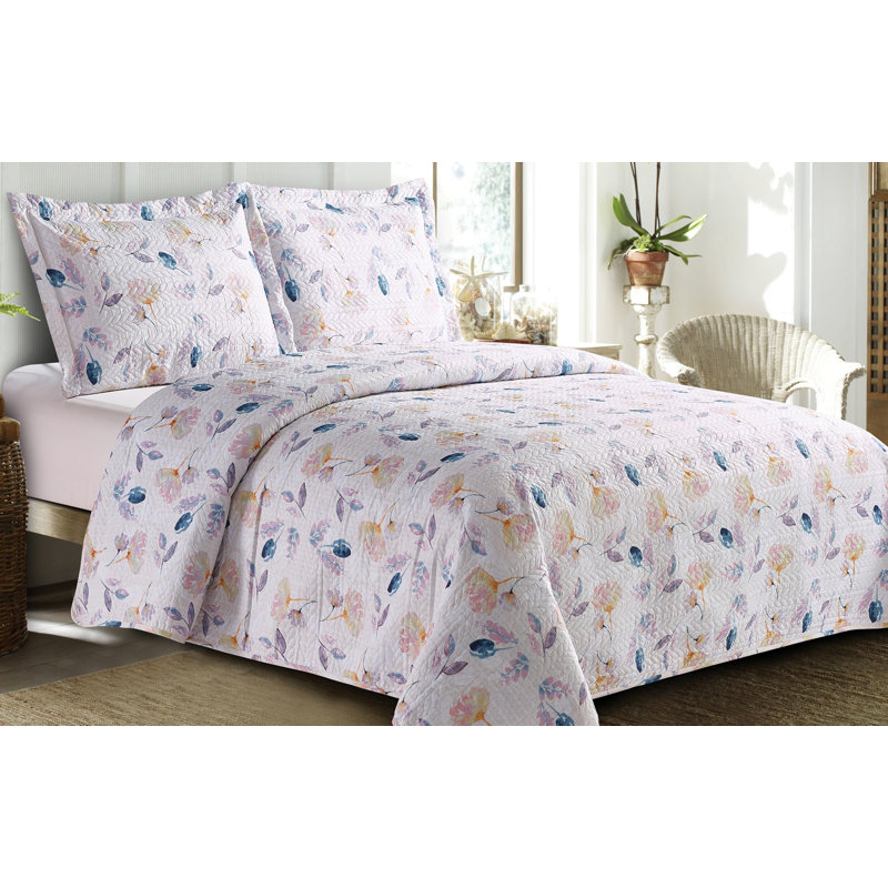 Anniston Polyester Jersey Knit Floral Quilt, Twin Quilt + 1 Sham