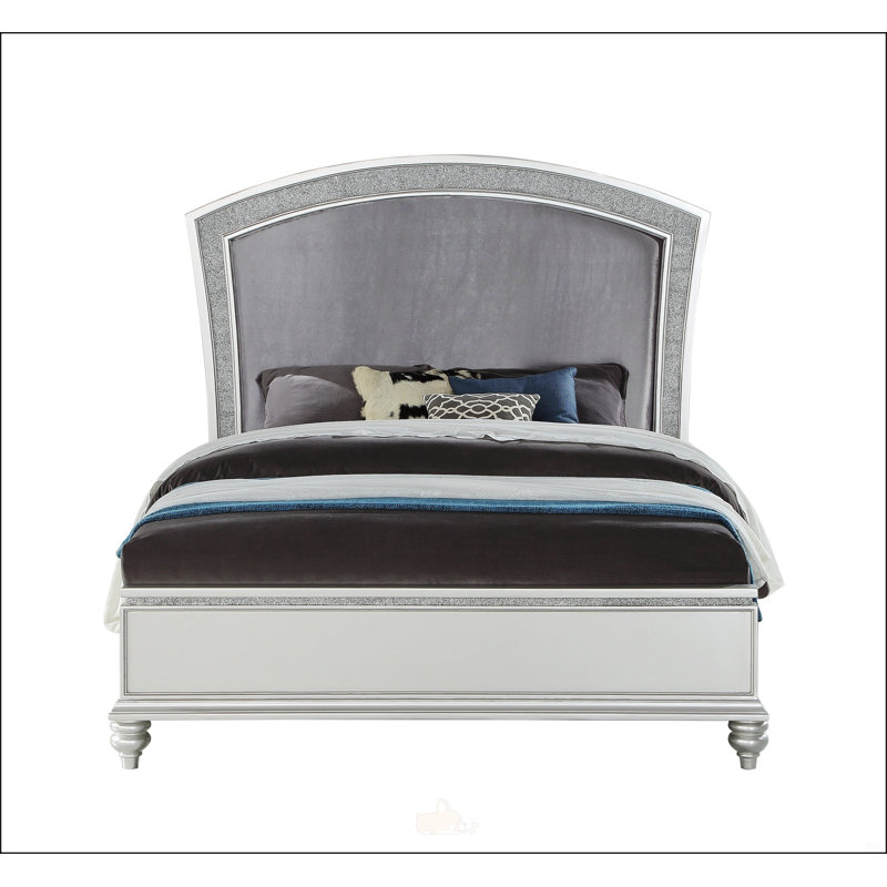 Grand lit en tissu et finition platine, Grand lit