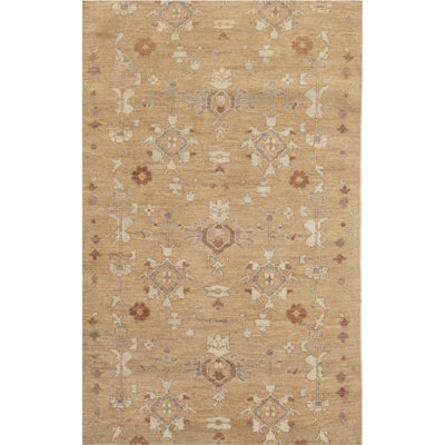 Tapis beige moderne d'inspiration traditionnelle 4 pi x 6 pi 5 po Tabriz