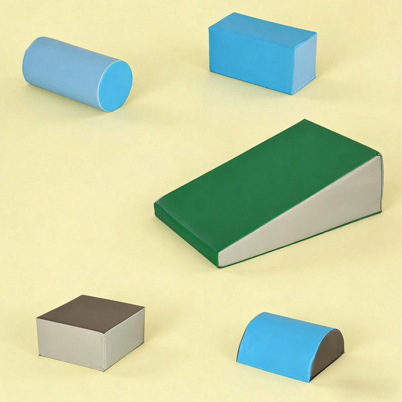 Doux pendant 18 mois et plus, housse en mousse haute densité et en polyuréthane, 5 pièces de formes différentes, favorise la coordination, aucune activité d'assemblage requise avec de la mousse, combinaisons personnalisables, multicolore