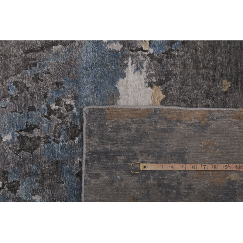 10' 1'' X 13' 11'' Area Rug