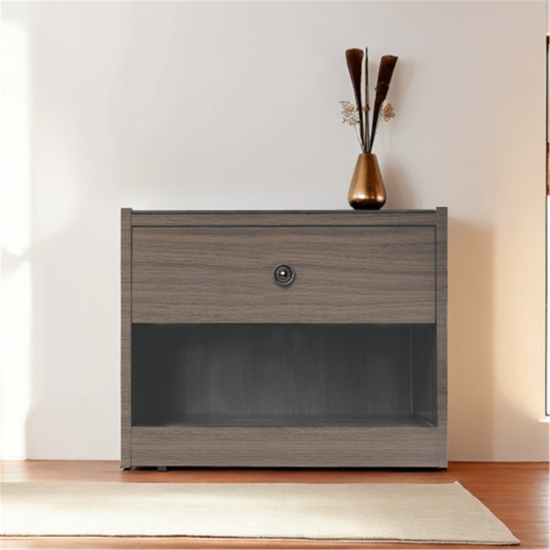 Table de chevet polyvalente avec des fonctions de charge avancées et un design élégant
