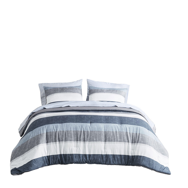Édredon simple à rayures avec draps bleus / gris. 100%. . Édredon, taies décoratives, draps, taies d'oreiller. Convient à un matelas de 14 po ou moins. Lavable à la machine. Chambre à coucher moderne et à rayures. Microfibre. Lavage inclus.