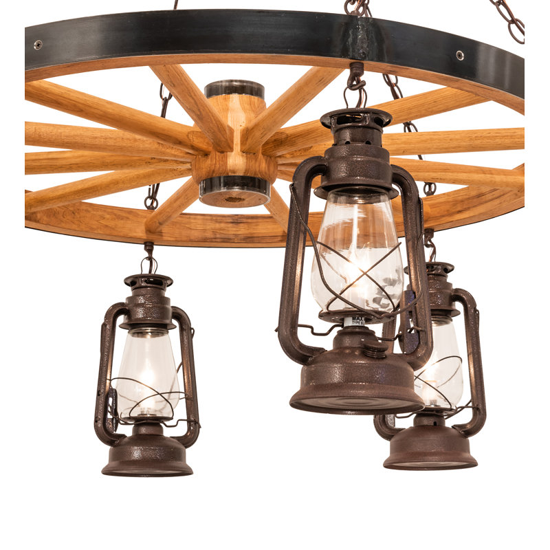 Aquia 6 - Light Chandelier