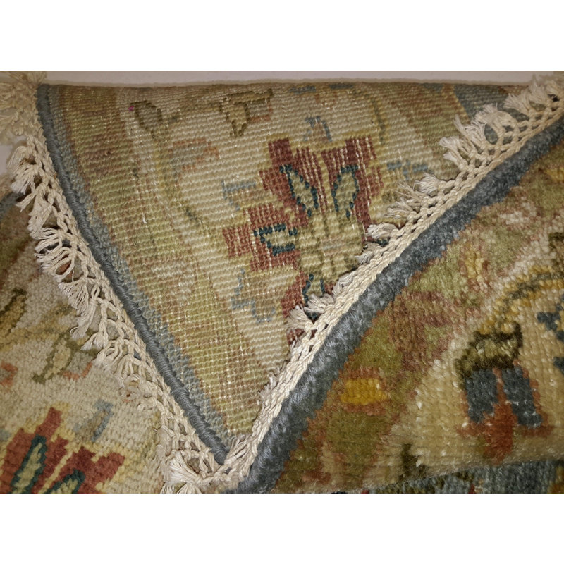 Kathaleya Oriental Area Rug in Gray