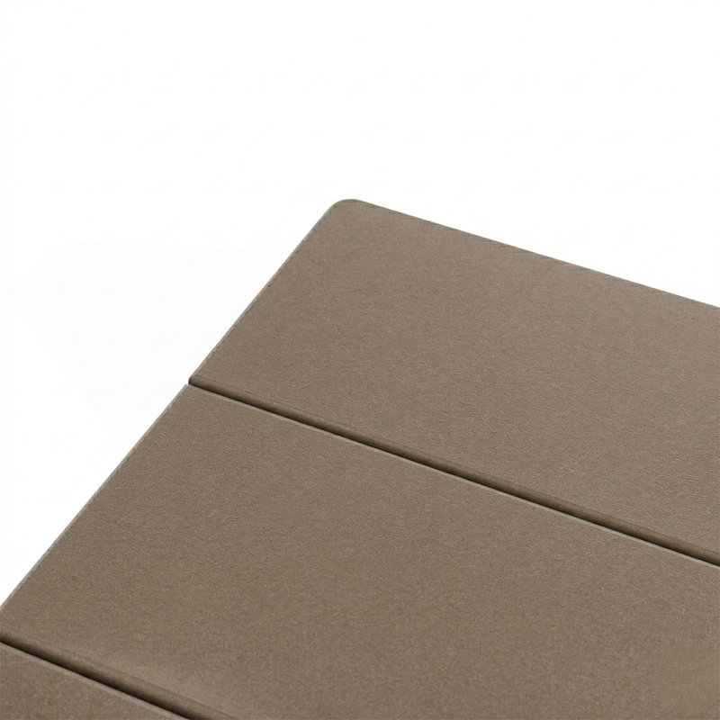 1 table de salle à manger de patio pliante durable en PEHD 1 pièce, parfaite pour une utilisation extérieure toutes saisons et une utilisation efficace de l'espace