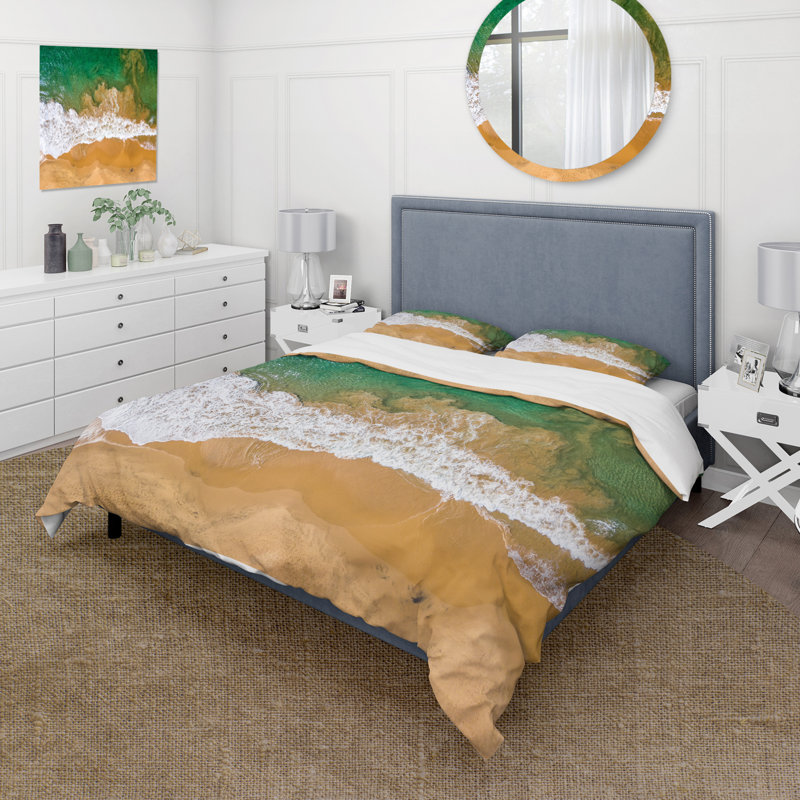 Arial View Of Ocean Waves Breaking, Coastline II - Ensemble de housse de couette nautique - Polyester en microfibre