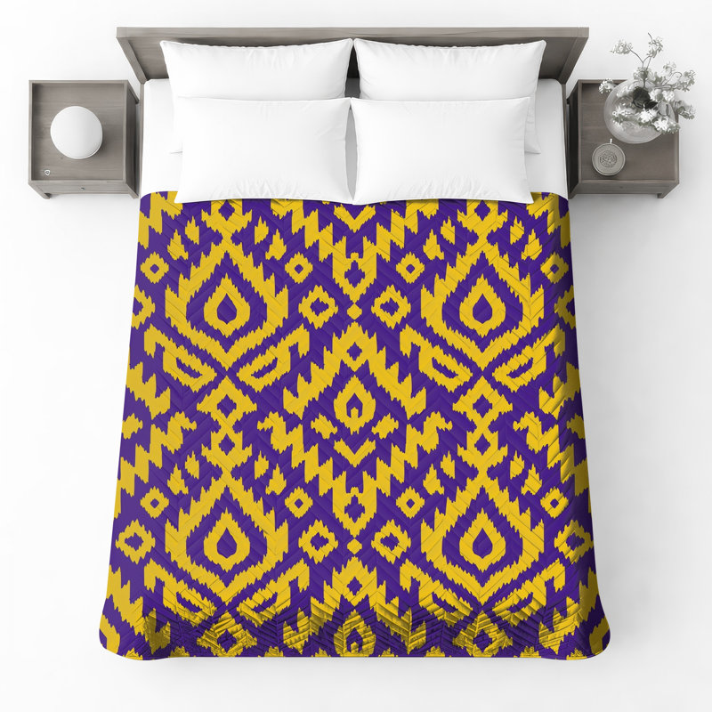 Couvre-lit matelassé jaune, Grand lit