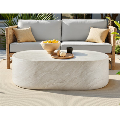 Table basse ovale en béton 52 po Camden