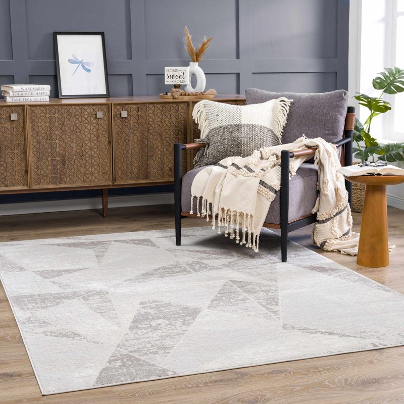 Tapis rectangulaire gris en polypropylène tissé à la machine Katriena, Rectangle 6 pi 7 po x 9 pi 2 po