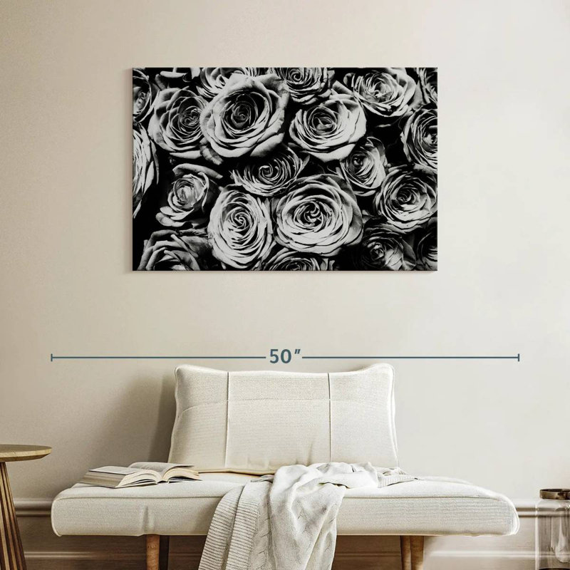 Roses monochromes Harnek, H 26 po x l 39 po