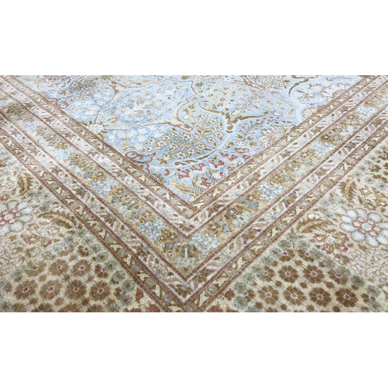 Tapis brun de haute qualité noué à la main
