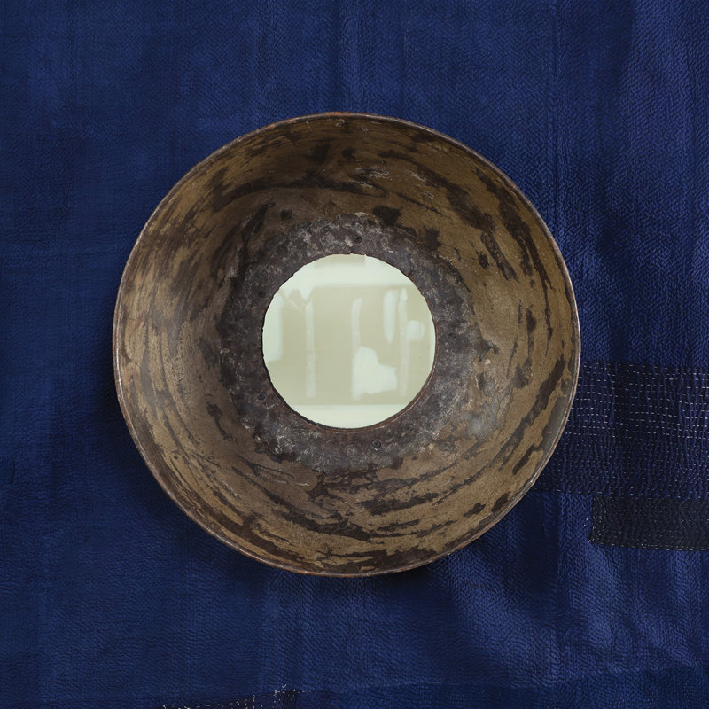Montreal Metal Round Mirror, 20" H x 20" W