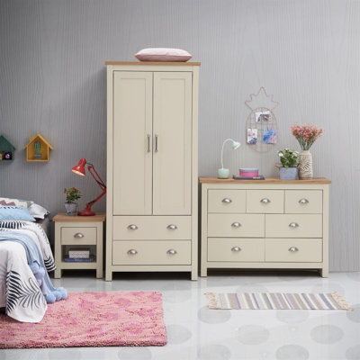 Lisbon Piece Bedroom Set
