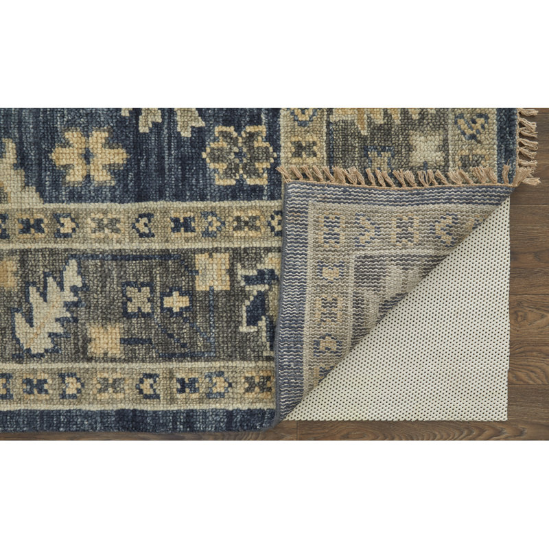 Fillmore Traditional Floral & Botanical Area Rug, Rectangle 2' x 3'