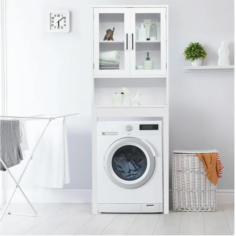 Armoire de rangement au-dessus de la toilette